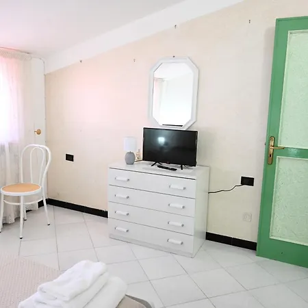 2000 Holiday home